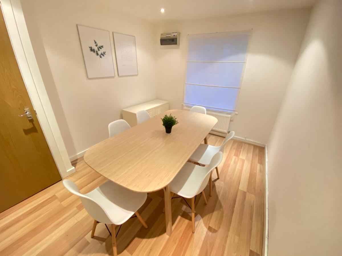 Large 5-Bed City Centre Townhouse With Secure Parking Manchester Ngoại thất bức ảnh